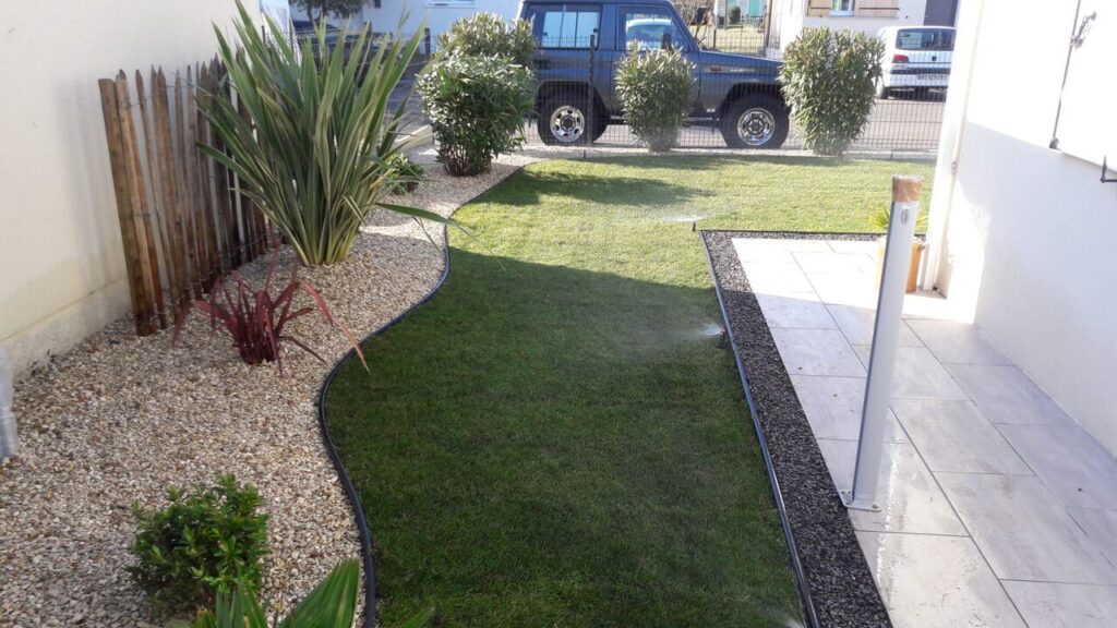 3 Gazon en plaque avec arrosage automatique 33510 Andernos les bains scaled 1