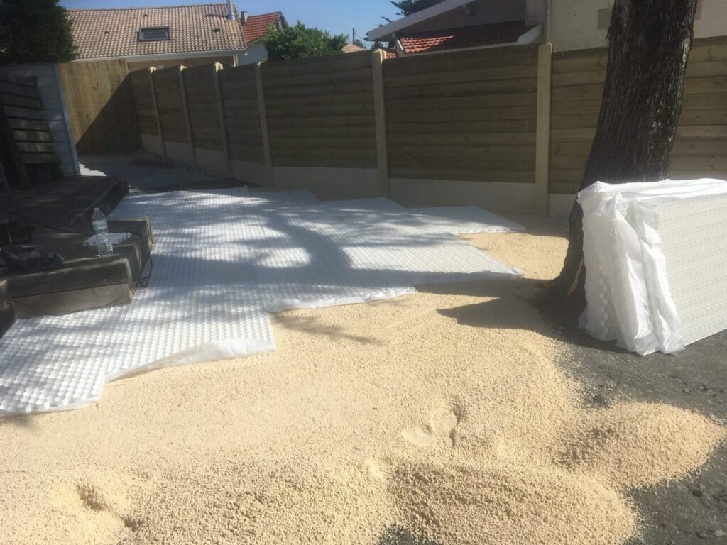 4 Parking stabilisateur de gravier 33680 Lacanau scaled 1